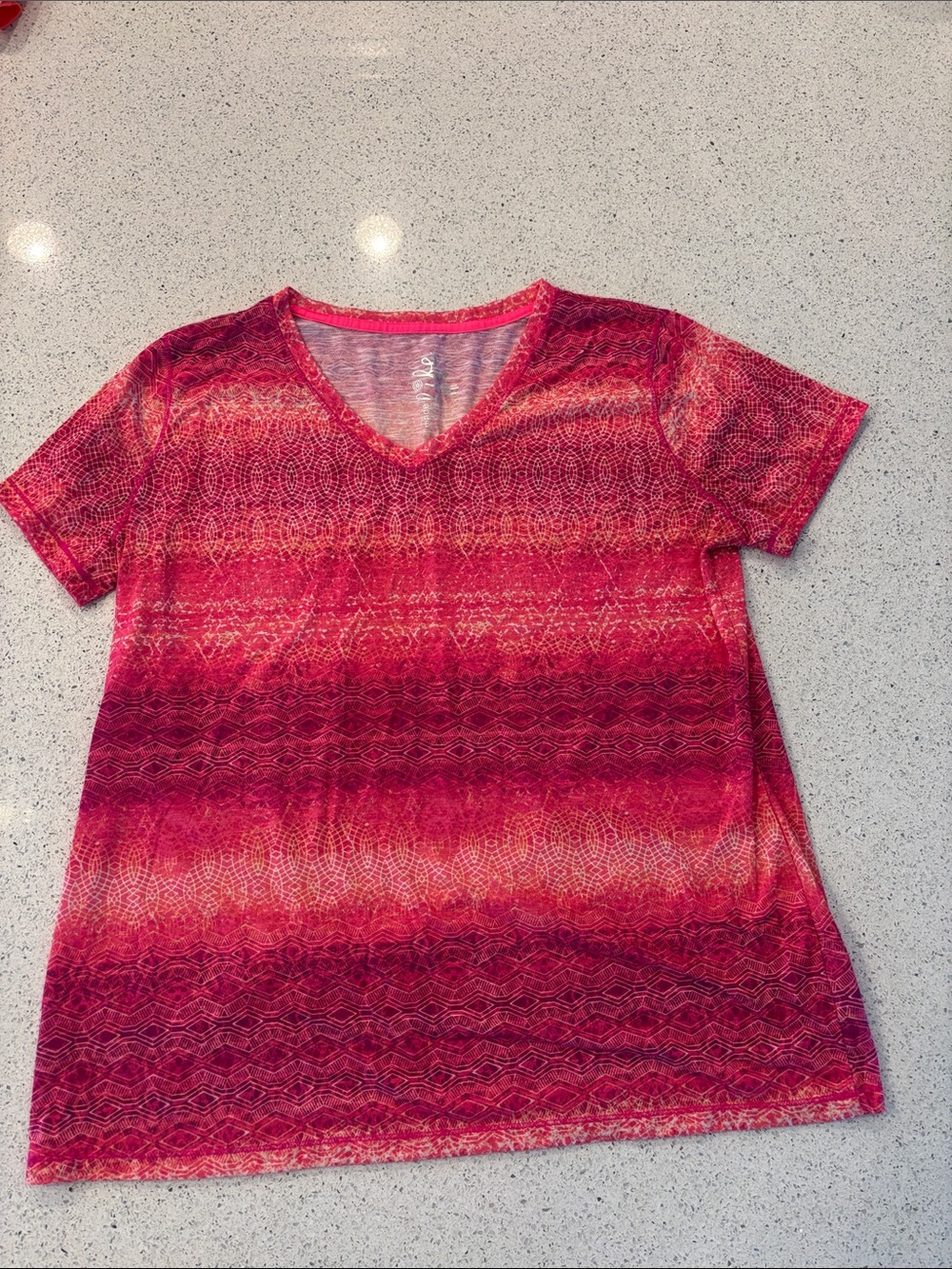 made for life Pink Ombre Pattern V-Neck Short Sleeve Tee XL TALL